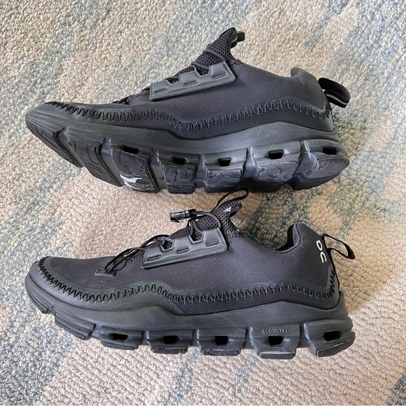 ON CLOUD CLOUDAWAY TRAINERS SNEAKER ALL BLACK SIZE 9 EUC - Picture 12 of 12